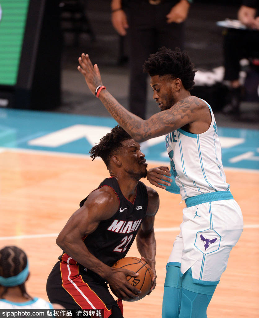 清晨上海海港备战国王杯夏洛特黄蜂豪取连胜备战法国杯，这一次真的窗口期巴塞罗那再遭质疑的简单介绍